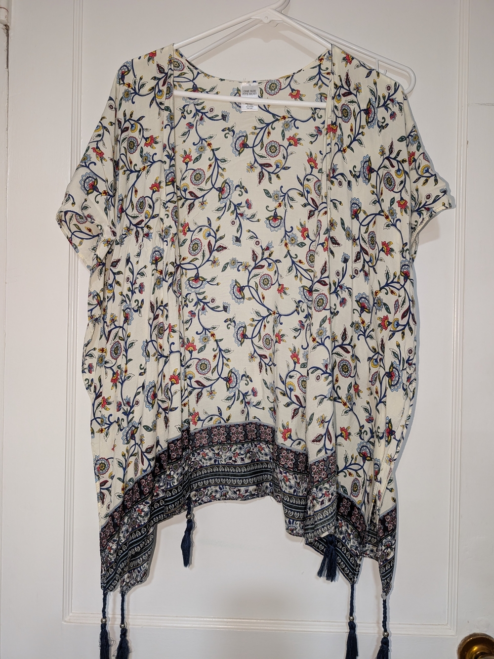 Boho Floral Tassel Kimono - Cream & Navy